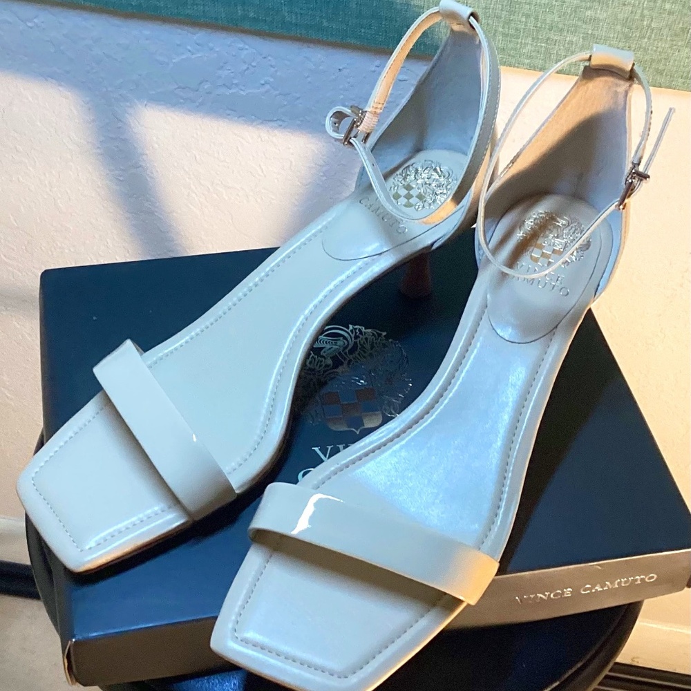 Women’s sandal
